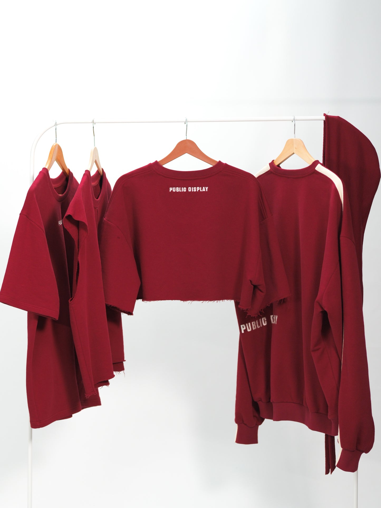 LAYERED TWO-PIECE SWEATSHIRT