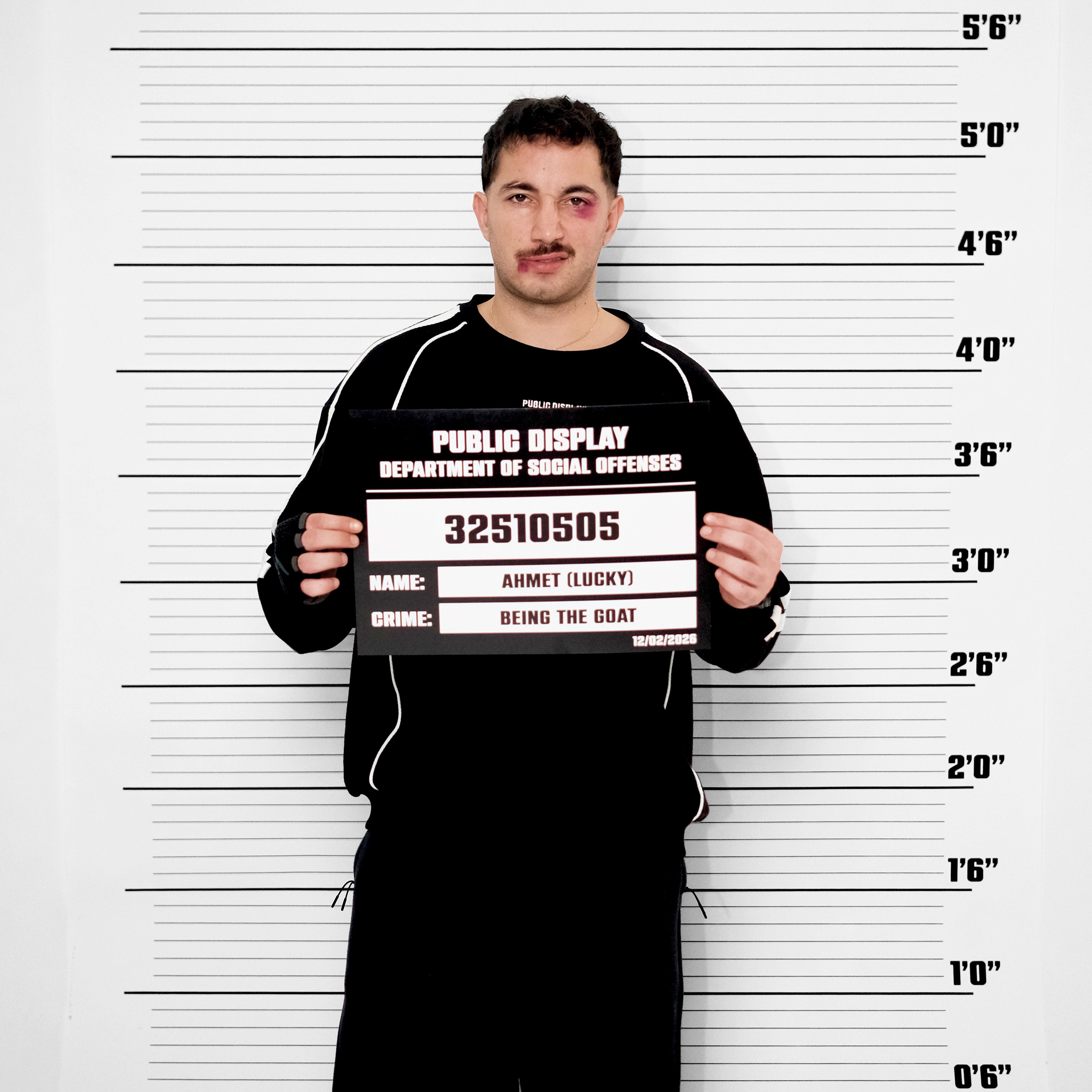 LUCKY CREWNECK SWEATSHIRT