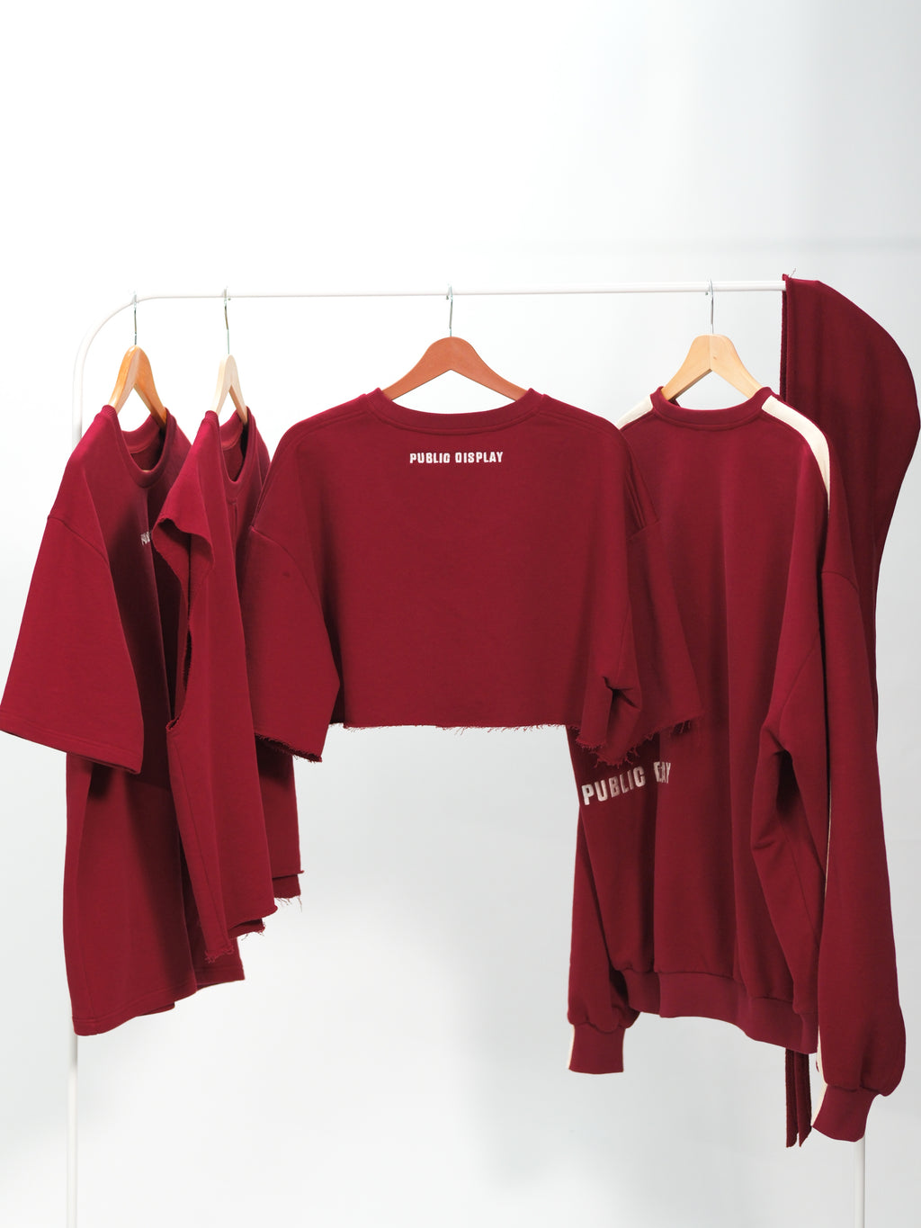 LAYERED TWO-PIECE SWEATSHIRT